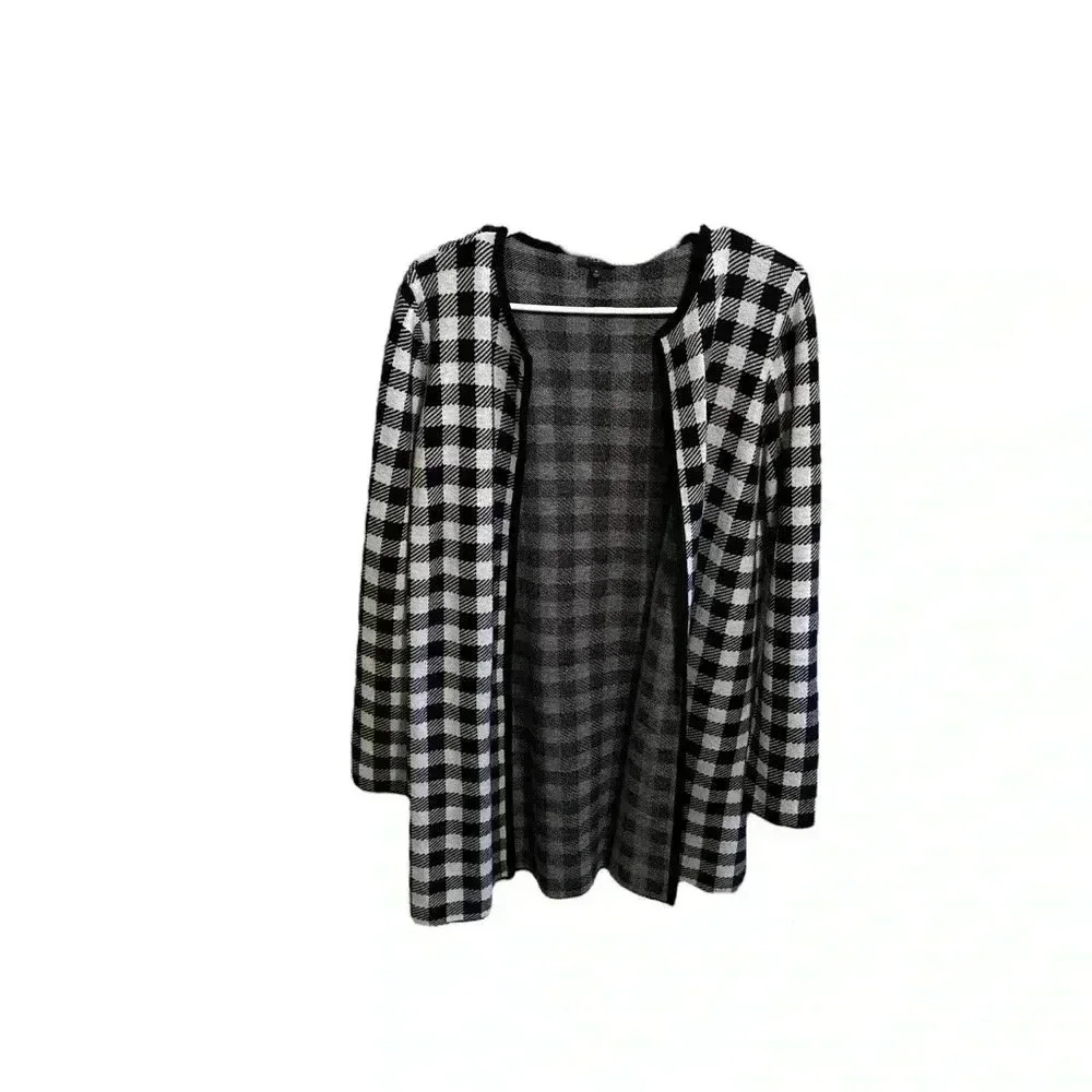 Talbots Wool Blend  Black and White  Buffalo Checker Cardigan Long Sweater Med